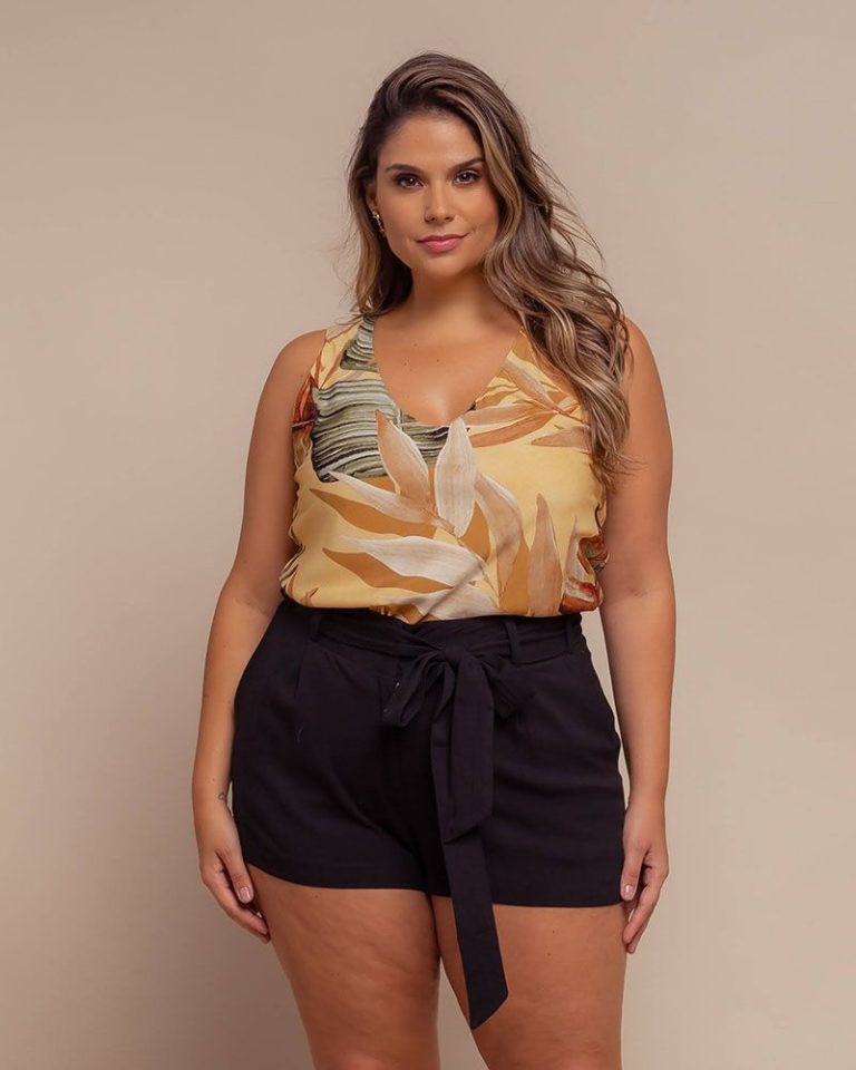 Short Curves Laila