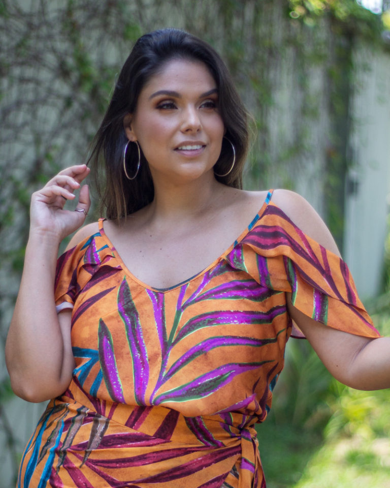 Regata Curves Isa Saara