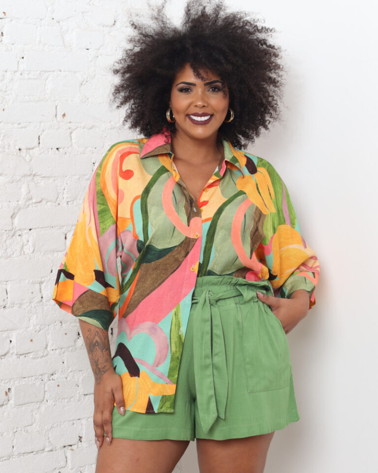 Camisa Adele Curves Carmen Miranda
